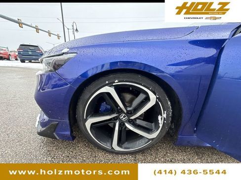 Used 2022 Honda Accord Sport image 34