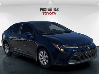 Used 2025 Toyota Corolla LE