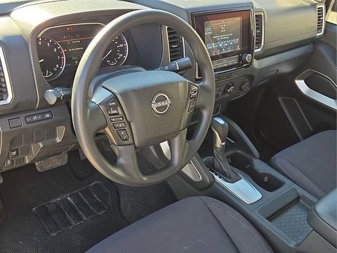 Used 2023 Nissan Frontier SV image 20
