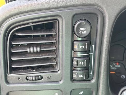 Used 2006 GMC Sierra 1500 SLE AWD/4WD image 17