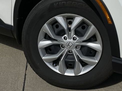 Used 2026 Honda CR-V LX image 8