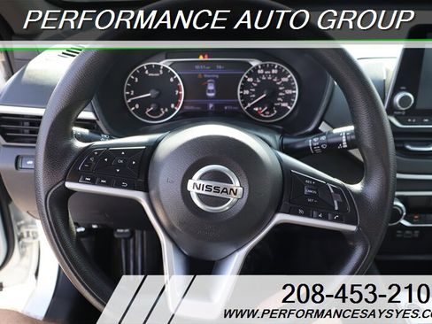 Used 2021 Nissan Altima 2.5 SV image 12