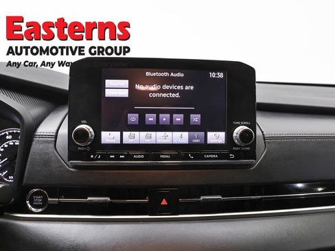 Used 2024 Mitsubishi Outlander ES AWD/4WD image 12