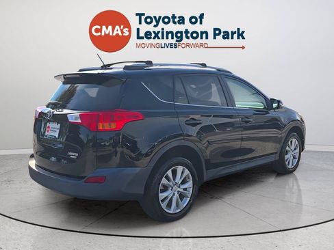 Used 2015 Toyota RAV4 Limited w/ Technology Package AWD/4WD image 5