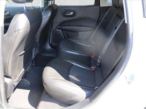 Used 2021 Jeep Compass Latitude w/ Driver Assistance Group AWD/4WD image 22