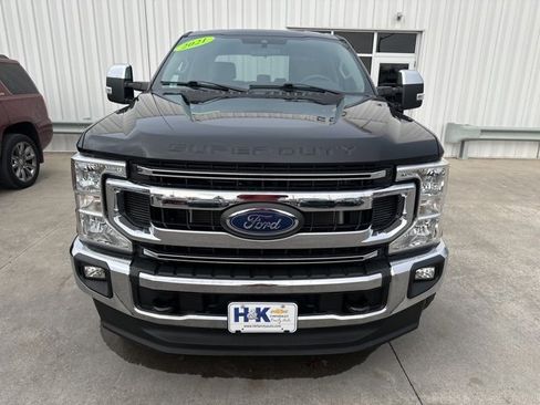 Used 2021 Ford F250 XLT w/ XLT Premium Package image 2