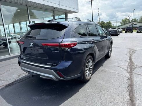 Used 2021 Toyota Highlander Platinum AWD/4WD image 7