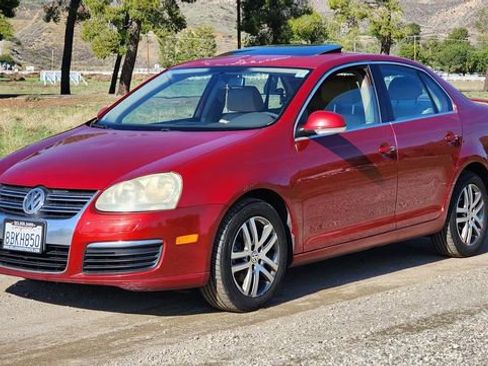 Used 2006 Volkswagen Jetta 2.5 image 2