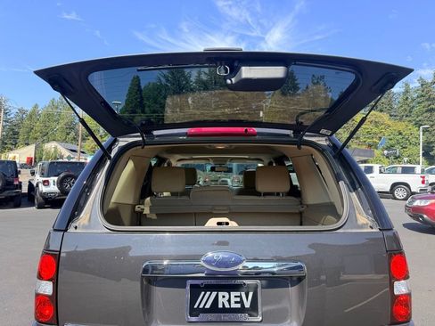 Used 2007 Ford Explorer XLT AWD/4WD image 29