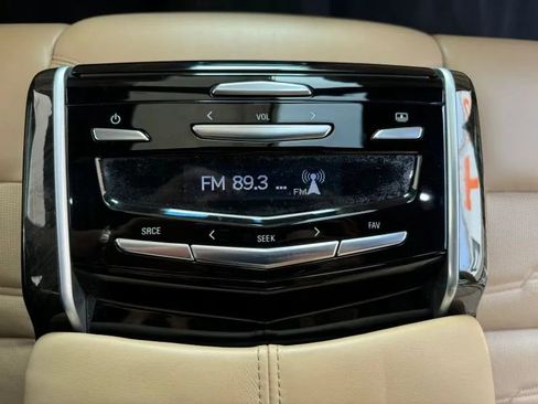 Used 2019 Cadillac XTS Platinum FWD image 28