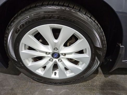 Used 2016 Subaru Legacy 2.5i Premium image 8