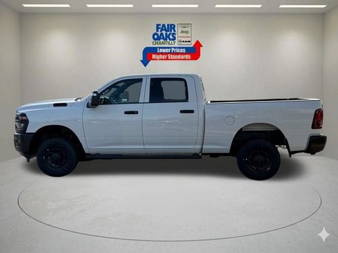 New 2026 RAM 2500 Tradesman AWD/4WD image 12