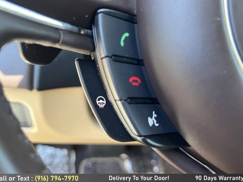 Used 2016 Jaguar XJ L Portfolio RWD image 23
