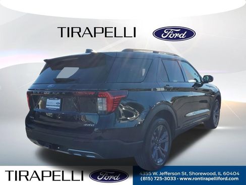 New 2026 Ford Explorer Active w/ Active Comfort Package image 6