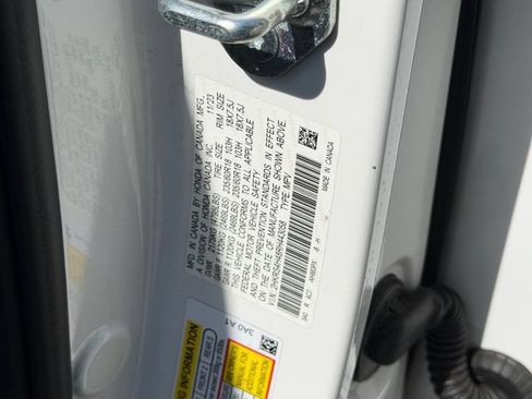 Certified 2024 Honda CR-V EX image 24