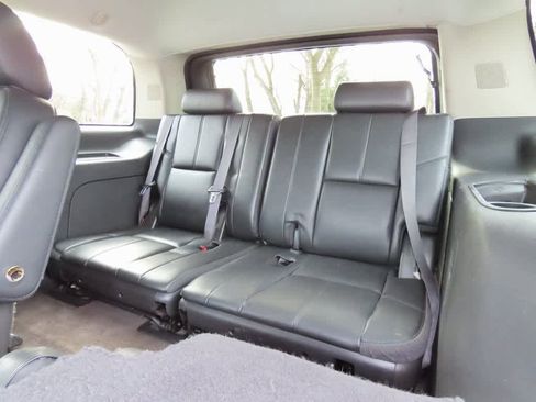 Used 2014 Chevrolet Tahoe LT w/ Luxury Package image 15