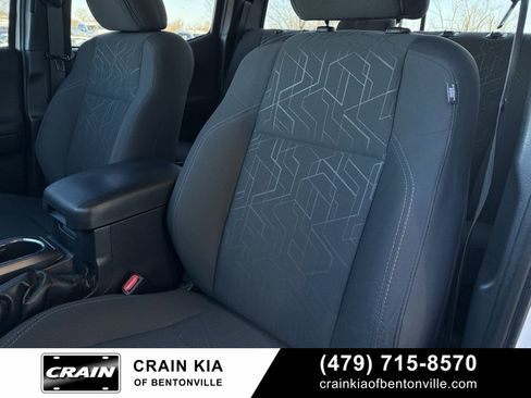 Used 2017 Toyota Tacoma SR image 24