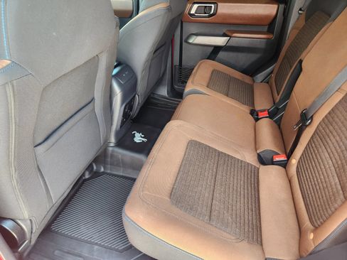 Used 2022 Ford Bronco Outer Banks AWD/4WD image 34