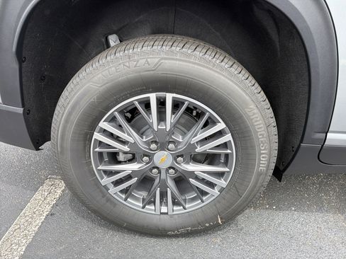 New 2026 Chevrolet Traverse LT FWD image 22