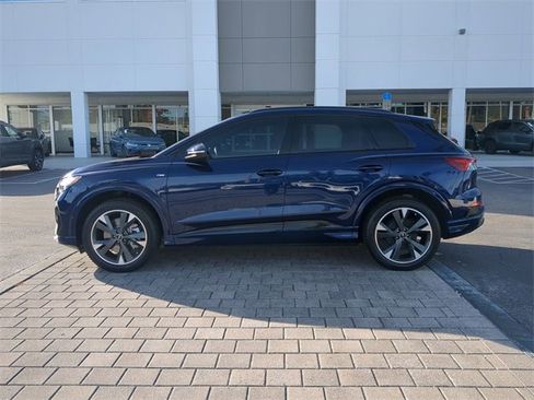 Used 2023 Audi Q4 e-tron Premium w/ Convenience Package image 6