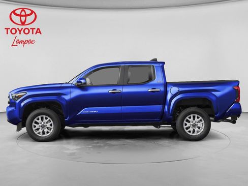 Used 2024 Toyota Tacoma TRD Off-Road image 3
