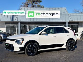 Used 2023 Kia Niro Wind w/ Wind Preserve Package video 1