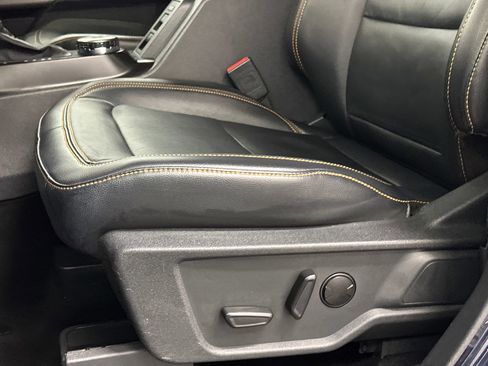 Used 2021 Ford Bronco Badlands image 16