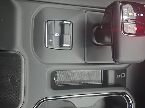 Used 2026 GMC Sierra 1500 AT4 w/ AT4 Premium Package AWD/4WD image 45