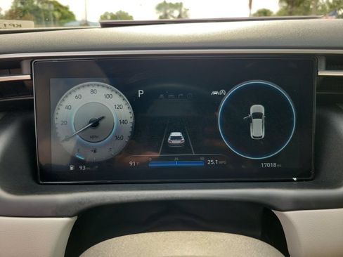 Used 2023 Hyundai Tucson Limited FWD image 22