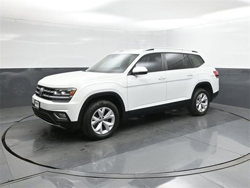 Used 2019 Volkswagen Atlas SE w/ Towing Package image 34