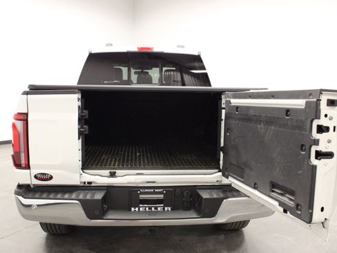 Used 2025 Ford F150 Lariat w/ Equipment Group 502A High AWD/4WD image 14