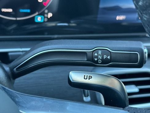 New 2026 Mercedes-Benz GLE 53 AMG 4MATIC image 19