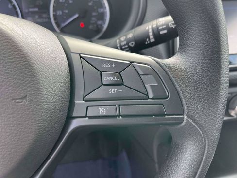 Used 2023 Nissan Kicks S FWD image 18