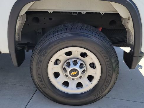 Used 2022 Chevrolet Silverado 2500 W/T w/ Gooseneck/5TH Wheel Package AWD/4WD image 15