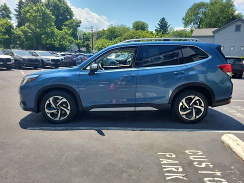 Used 2022 Subaru Forester Touring AWD/4WD image 7