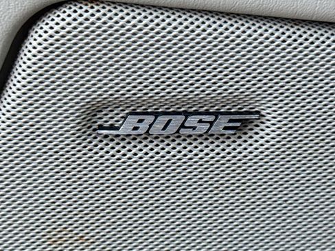 Used 2006 Cadillac XLR image 19