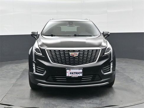 Used 2025 Cadillac XT5 Premium Luxury image 9