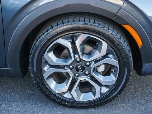 Certified 2020 Kia Soul X-Line image 10