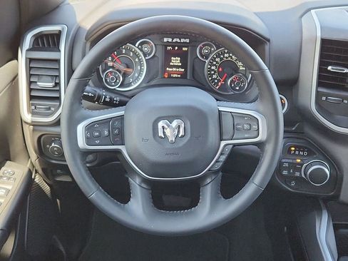 Used 2023 RAM 1500 Big Horn AWD/4WD image 12