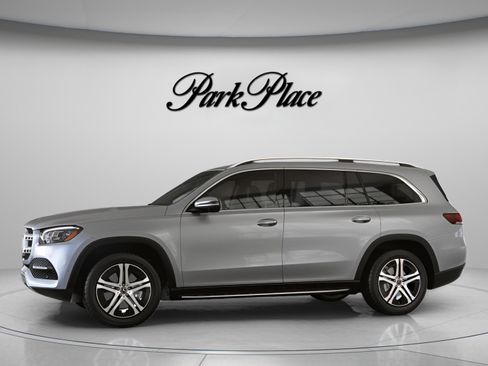 Certified 2022 Mercedes-Benz GLS 450 4MATIC image 4