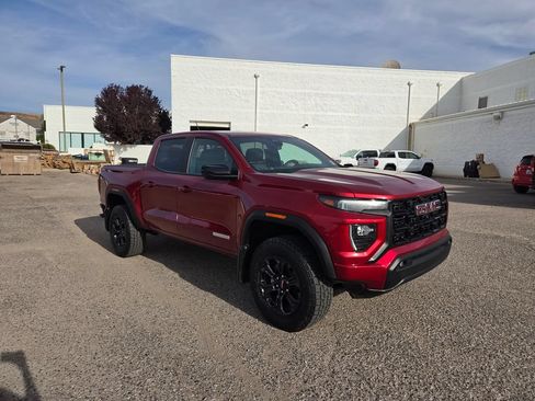 Used 2025 GMC Canyon Elevation w/ Convenience Package AWD/4WD image 3