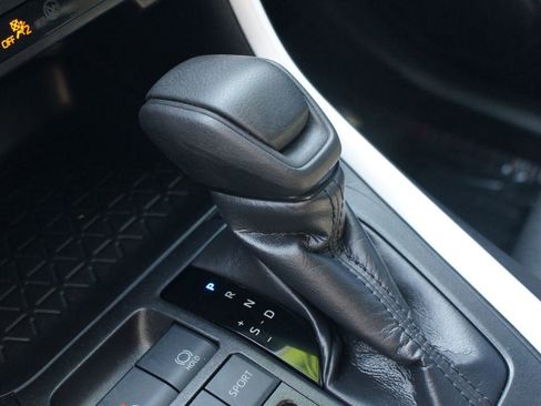 Used 2024 Toyota RAV4 XLE image 10