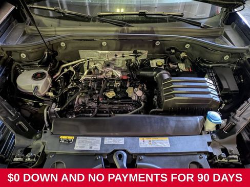 Used 2025 Volkswagen Atlas SE AWD/4WD image 30