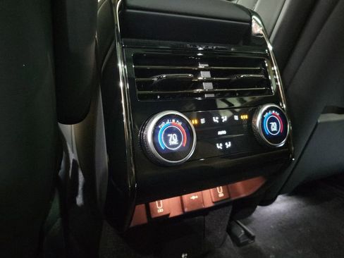 New 2026 Land Rover Range Rover Sport Dynamic SE image 23