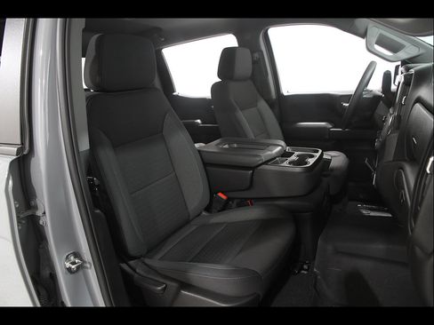 Certified 2024 Chevrolet Silverado 1500 Custom Trail Boss w/ Turbomax Blackout Package AWD/4WD image 17
