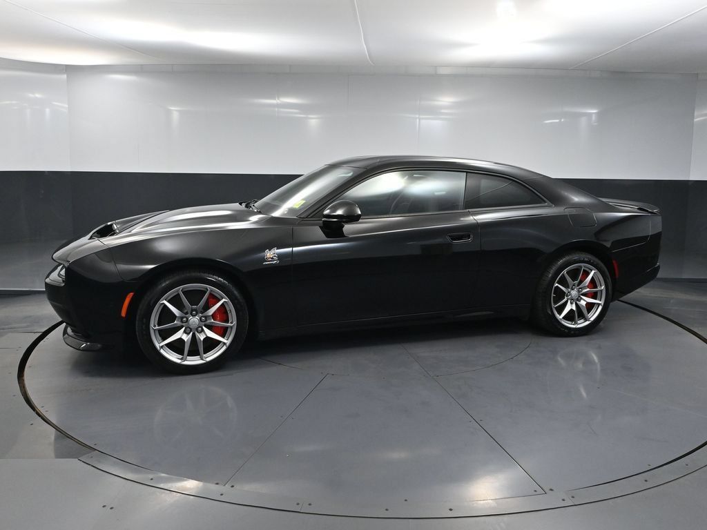 Used 2024 Dodge Charger Daytona Scat Pack w/ Plus Group AWD/4WD image 7