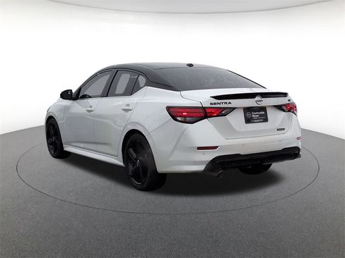 Used 2022 Nissan Sentra SR w/ Midnight Edition image 7