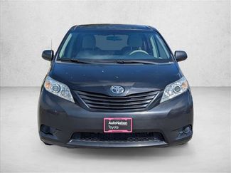 Used 2012 Toyota Sienna FWD video 2