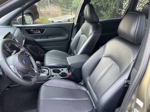 Used 2025 Subaru Forester Limited w/ Popular Package #1 image 20