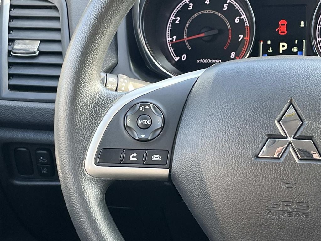 Used 2024 Mitsubishi Outlander Sport ES AWD/4WD image 15